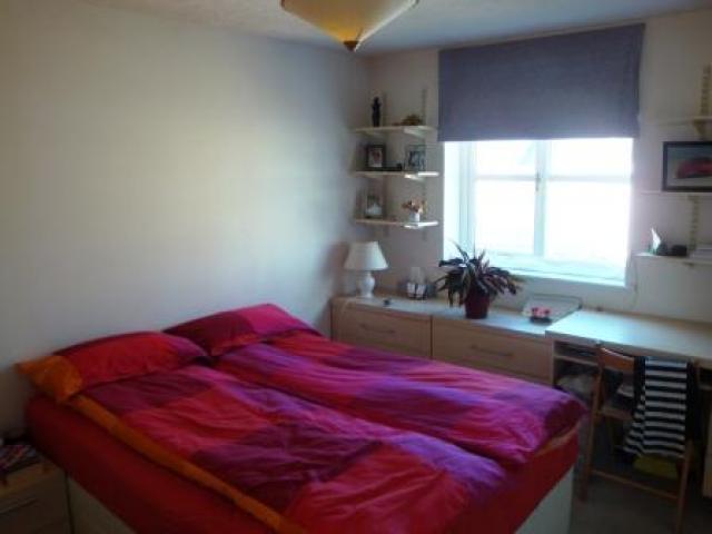 			NEW INSTRUCTION, 2 Bedroom, 1 bath, 1 reception Flat			 Windmill Drive, CRICKLEWOOD